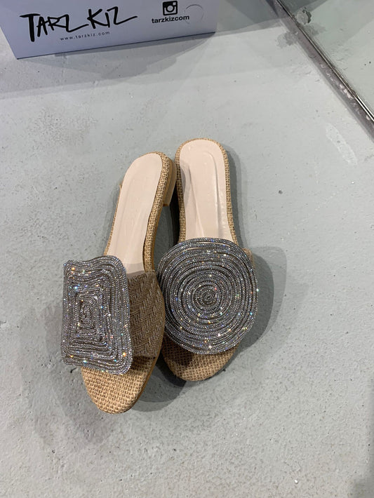 CRYSTALSLIPPERS