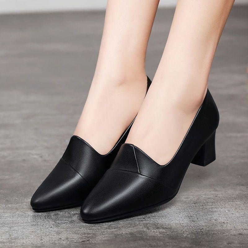 Women's medium heel versatile small leather shoes