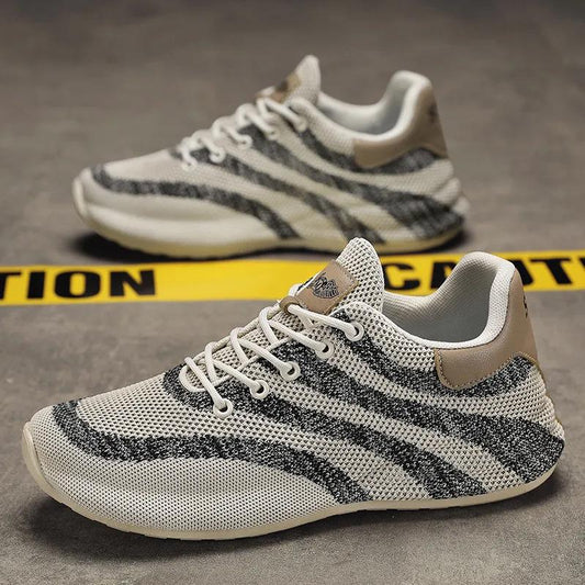 Zebra-print mesh sports flyknit running shoes
