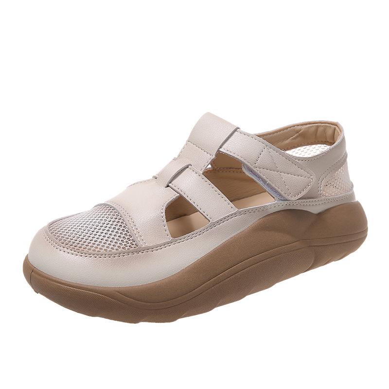 Sandals with arched support leather and tendon soles